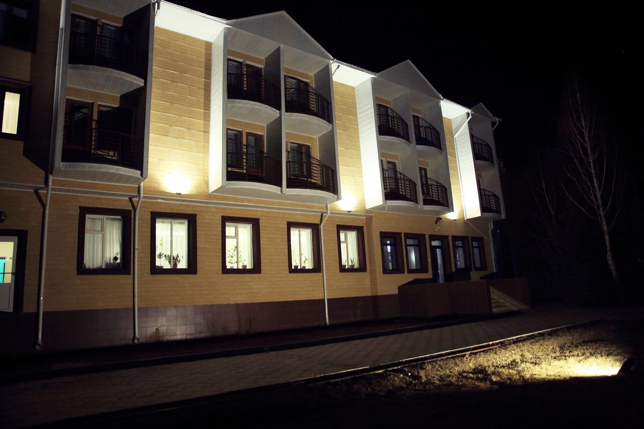 Aska Hotel Naryn Екстериор снимка