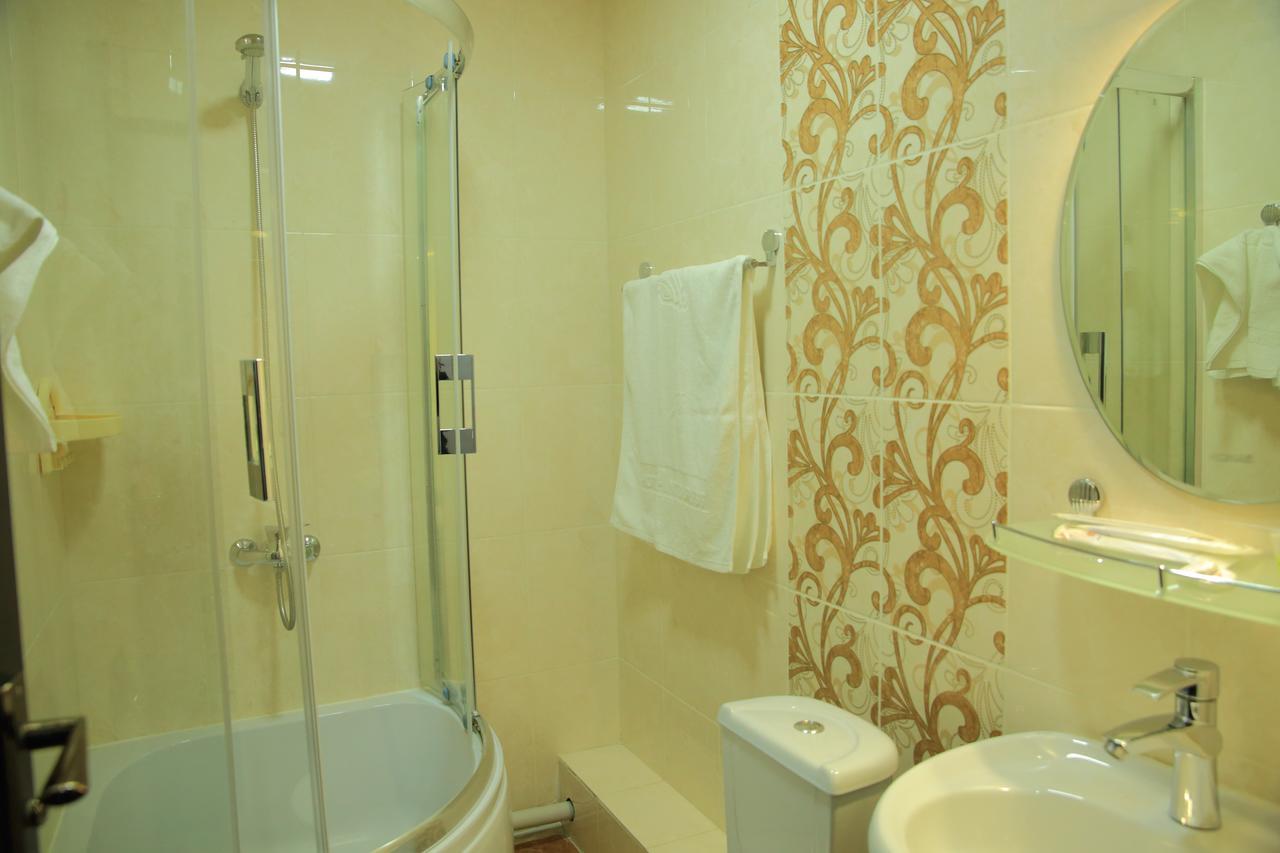 Aska Hotel Naryn Екстериор снимка