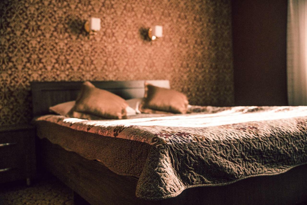 Aska Hotel Naryn Екстериор снимка