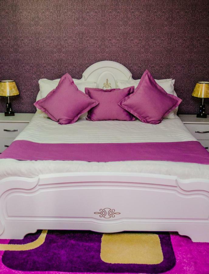 Aska Hotel Naryn Екстериор снимка
